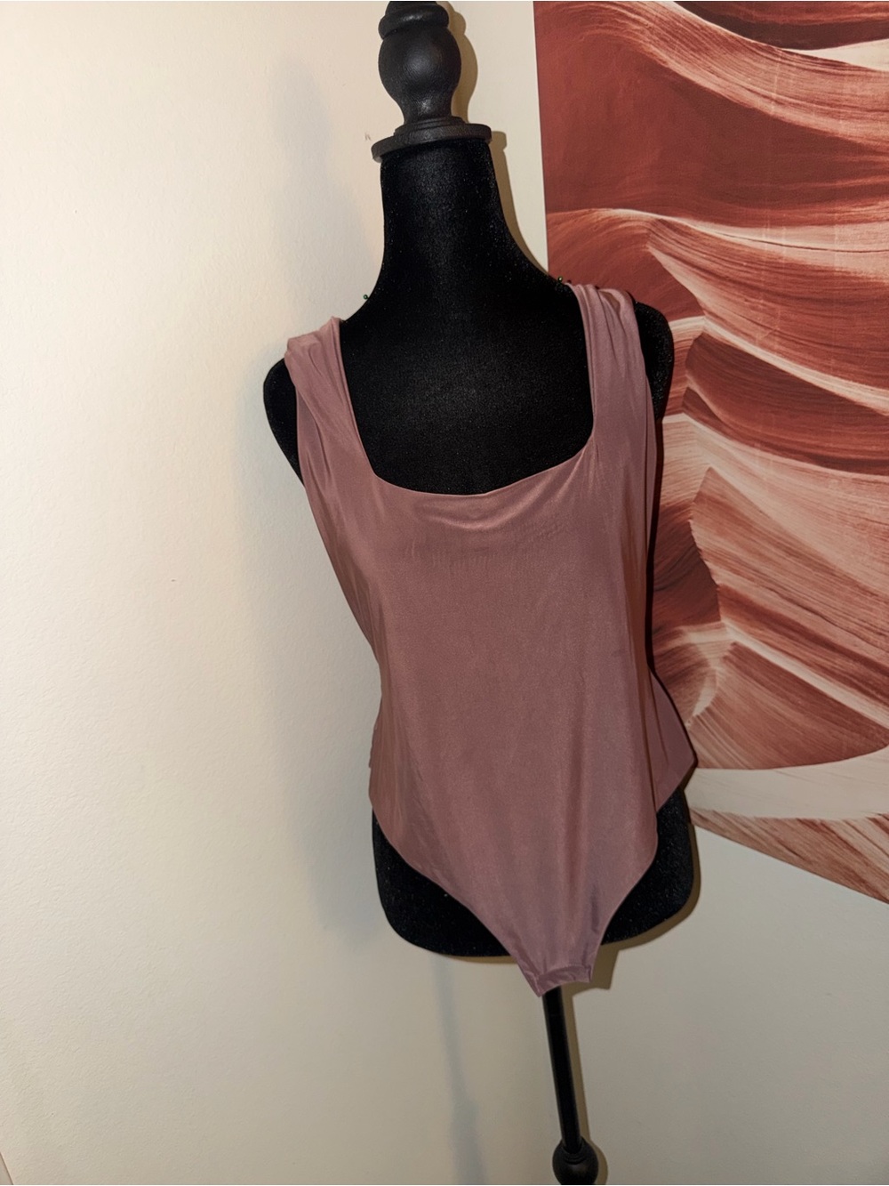 Forever 21 Mauve Scoop Neck Sleeveless Bodysuit